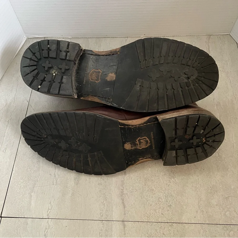 Andrew Marc receive boots